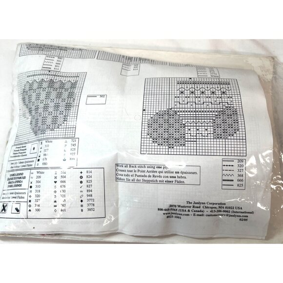 Janlynn Christmas Stocking Cross Stitch Kit 25 Designs 2.5" Each Finished Size - Picture 4 of 4